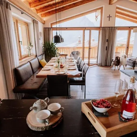 Nationalpark Tulpspitze Σπίτι διακοπών Neukirchen am Großvenediger